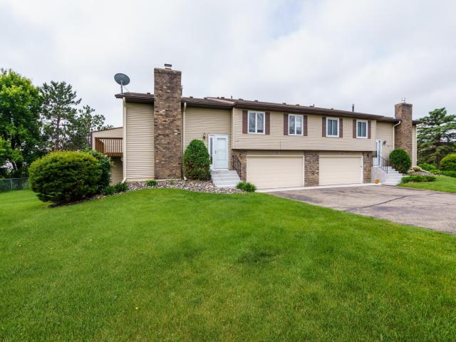 10332 Balsam Lane Eden Prairie MN 55347 - MLS# 7094623