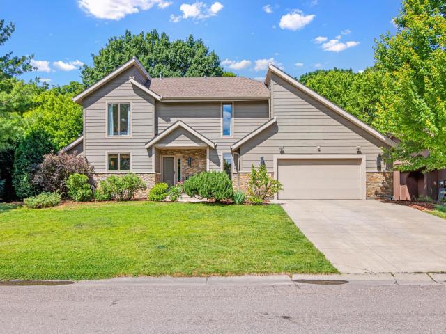 8408 Xylon Circle S Bloomington MN 55438 - MLS# 7094670