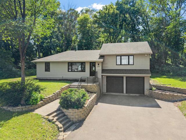 18741 Highview Avenue Lakeville MN 55044 - MLS# 7094674