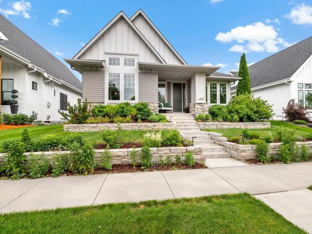 11418 Sunflower Lane N Lake Elmo MN 55042 - MLS# 7094819
