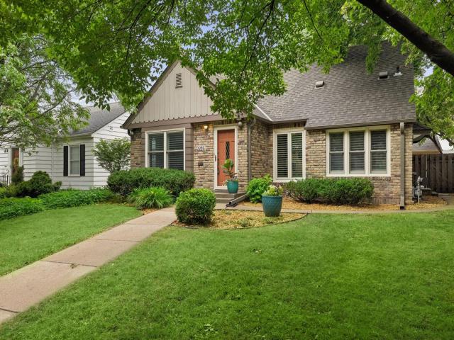 2215 Bayard Avenue Saint Paul MN 55116 - MLS# 7094845