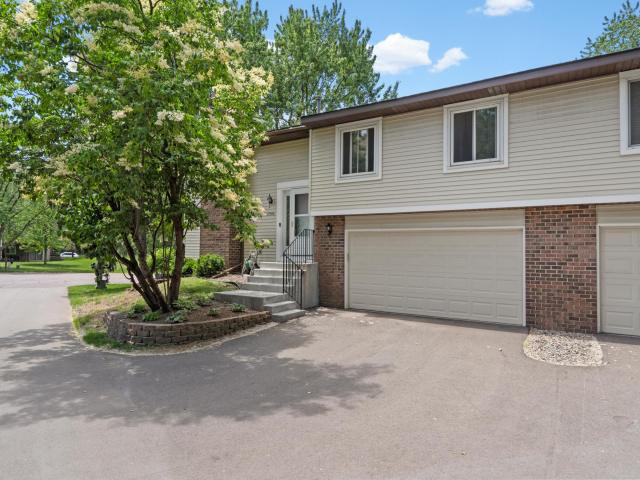 13906 Herald Way Saint Paul MN 55124 - MLS# 7094854