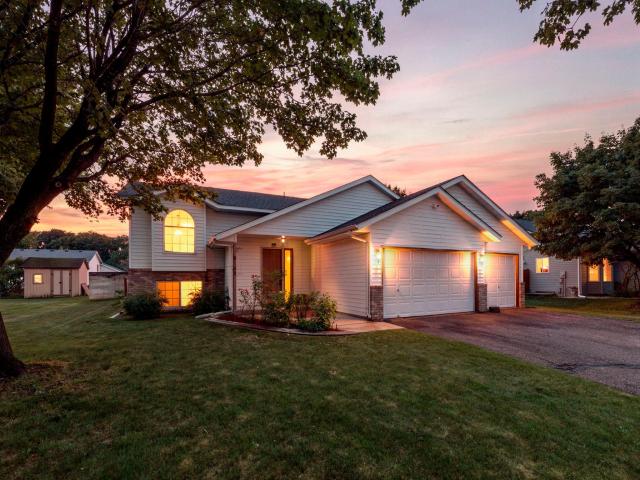 9143 Brunswick Avenue N Minneapolis MN 55443 - MLS# 7094933