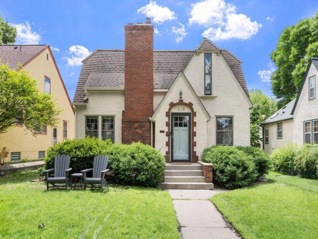 2128 Juno Avenue Saint Paul MN 55116 - MLS# 7094989