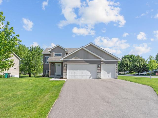 720 Mallard Avenue Winsted MN 55395 - MLS# 7095035