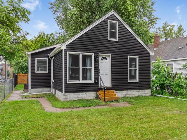 87 Wheelock Parkway W Saint Paul MN 55117 - MLS# 7095061
