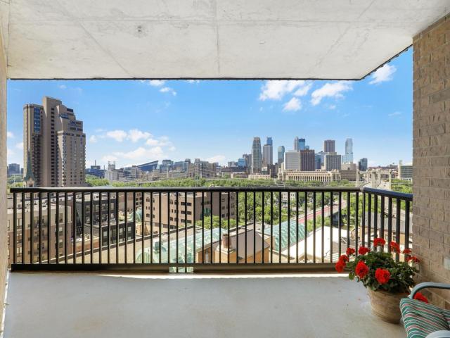 20 2nd Street NE Unit P1101 Minneapolis MN 55413 - MLS# 7095264