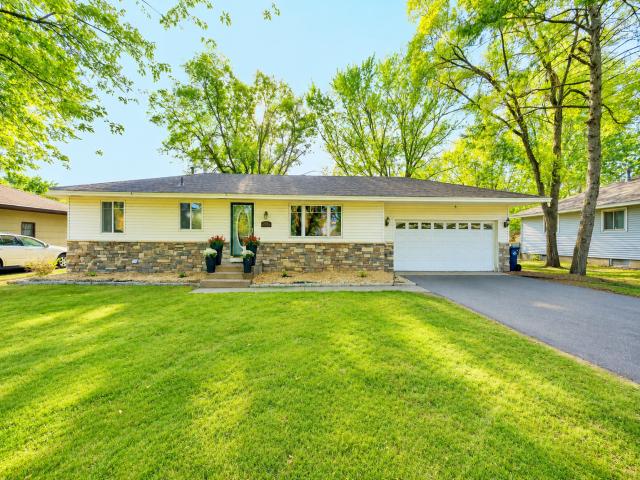 16515 Flagstaff Avenue W Rosemount MN 55068 - MLS# 7095326