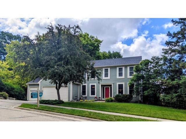 3010 Fox Valley Drive SW Rochester MN 55902 - MLS# 7095446