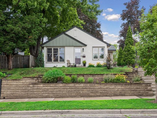 1375 Wellesley Avenue Saint Paul MN 55105 - MLS# 7095495