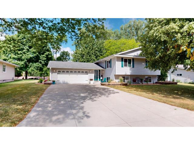 1825 Bayview Drive Albert Lea MN 56007 - MLS# 7095504