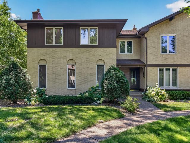 1870 Eagle Ridge Drive Unit 12 Saint Paul MN 55118 - MLS# 7095529
