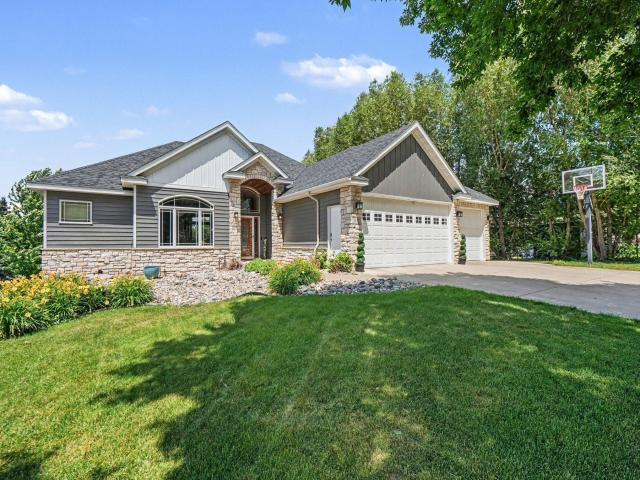 301 9th Street SE New Prague MN 56071 - MLS# 7095561