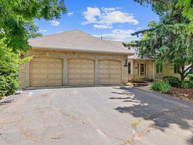 1200 Summit Oaks Drive Burnsville MN 55337 - MLS# 7095601