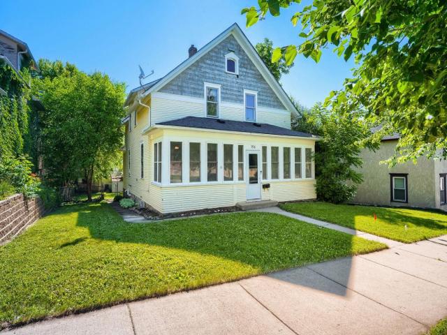 106 N Pine Street Chaska MN 55318 - MLS# 7095614
