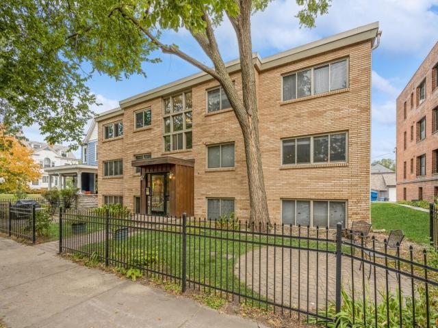 2507 Bryant Avenue S Unit 1 Minneapolis MN 55405 - MLS# 7095630