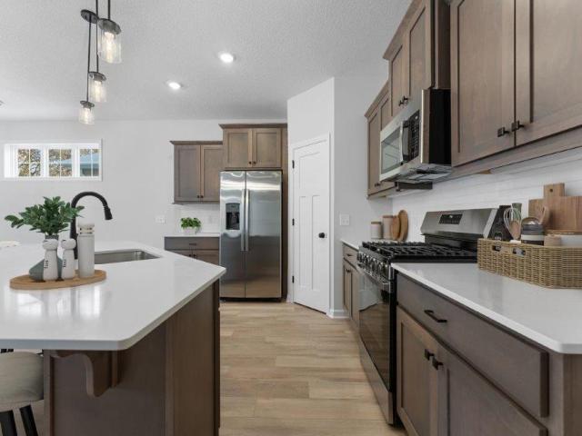 8223 Haywood Drive Lino Lakes MN 55014 - MLS# 7095652