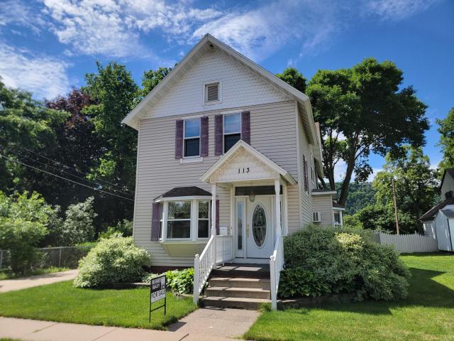113 E Sarnia Street Winona MN 55987 - MLS# 7096130