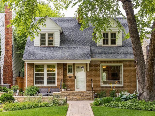 1843 Highland Parkway Saint Paul MN 55116 - MLS# 7096157