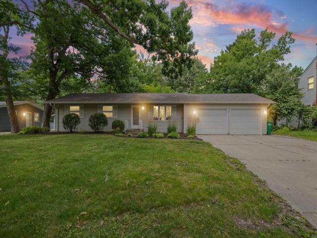 605 Arner Avenue Saint Paul MN 55126 - MLS# 7096202
