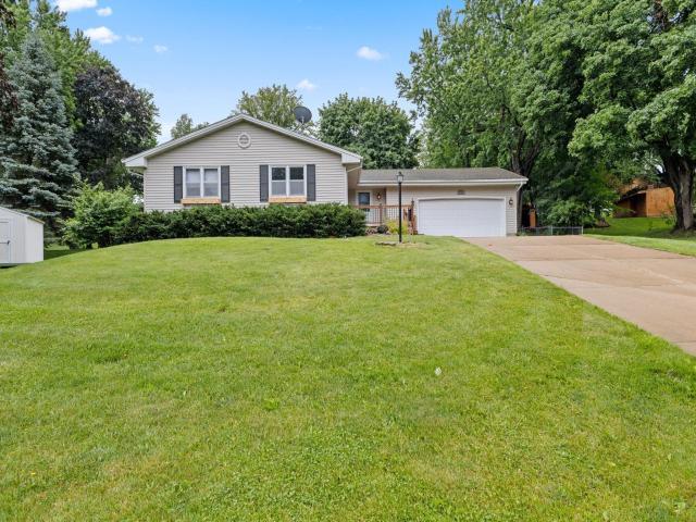 9924 Little Circle Minneapolis MN 55437 - MLS# 7096280