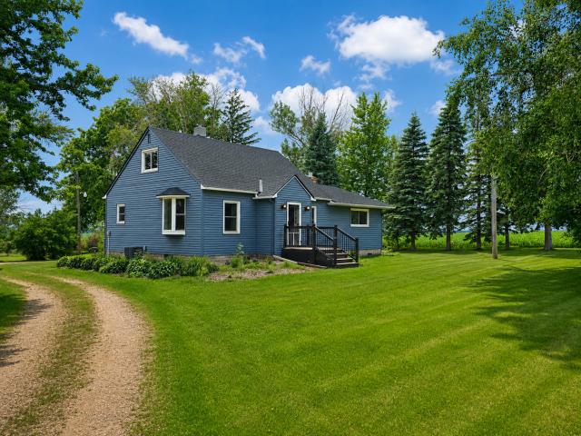 5766 County 12 Boulevard Kenyon MN 55946 - MLS# 7096308