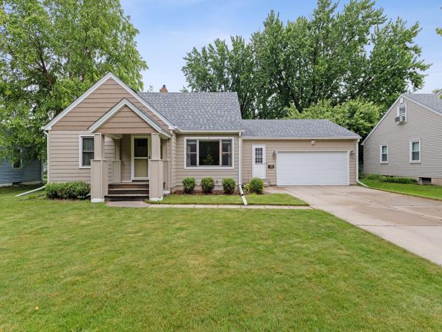 1405 Belmont Lane W Saint Paul MN 55113 - MLS# 7096314