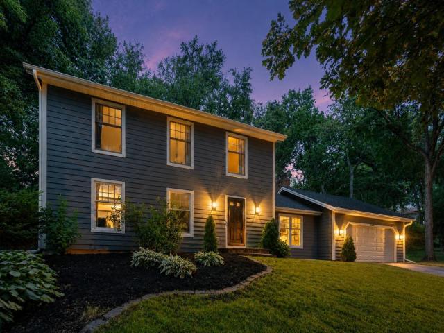 13645 Krestwood Drive Burnsville MN 55337 - MLS# 7096389