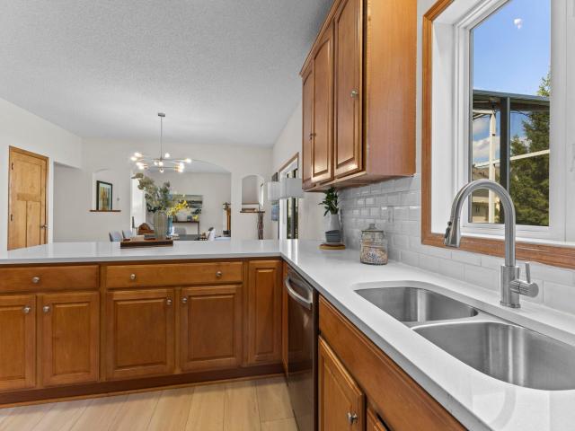 1744 Mathias Road Shakopee MN 55379 - MLS# 7096491