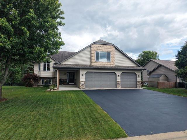 6051 Goodview Trail N Hugo MN 55038 - MLS# 7096571