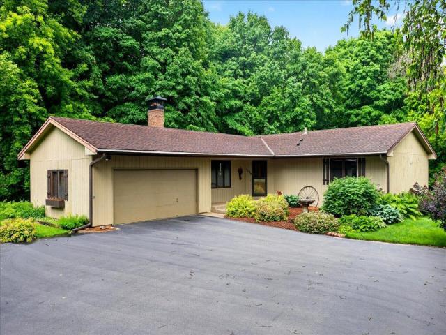 1296 Blue Heron Trail Shakopee MN 55379 - MLS# 7096783