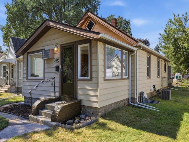 1015 Kruse Street Saint Paul MN 55118 - MLS# 7096848