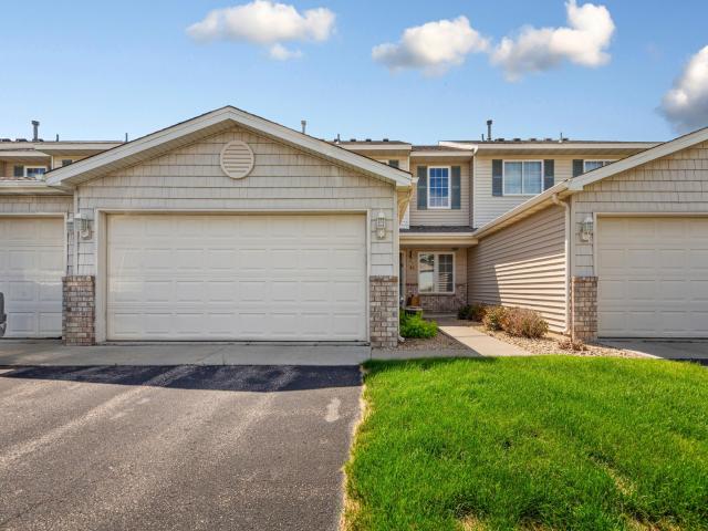 1526 Praha Street SE New Prague MN 56071 - MLS# 7096853