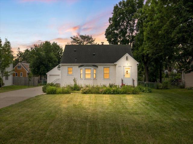 2476 Stillwater Road E Saint Paul MN 55119 - MLS# 7096927