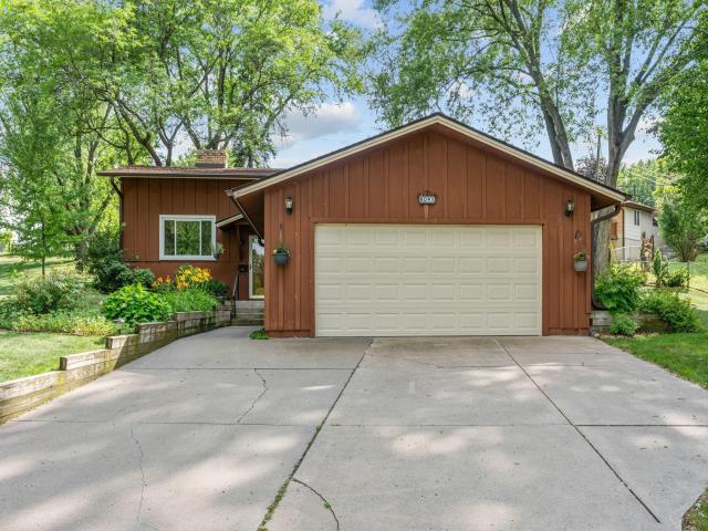 6041 Sumter Place N Minneapolis MN 55428 - MLS# 7096951