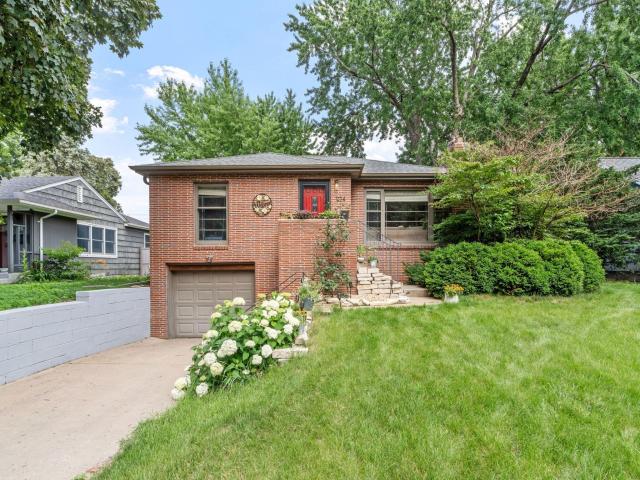 1124 Rhode Island Avenue N Minneapolis MN 55427 - MLS# 7096959