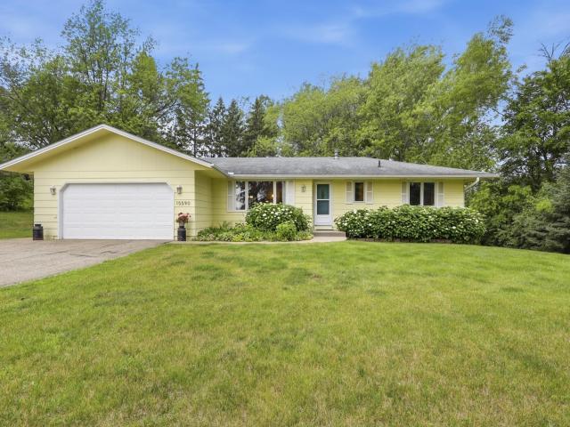 15590 Ridgemont Avenue SE Prior Lake MN 55372 - MLS# 7097085