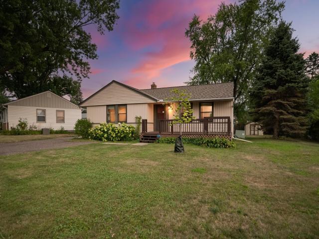 1406 Price Avenue Saint Paul MN 55109 - MLS# 7097110