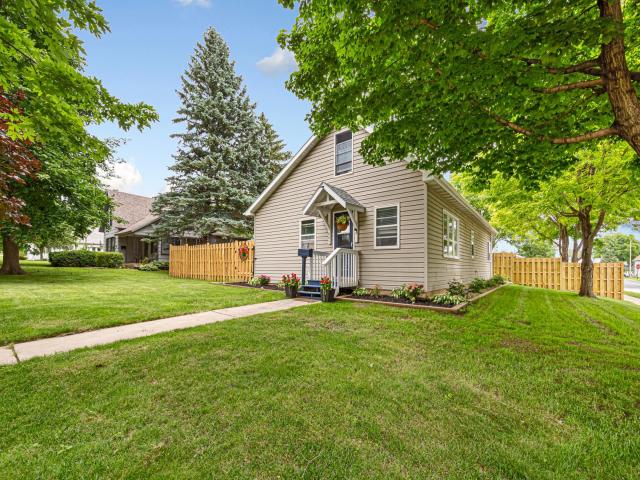 401 N Section Avenue Spring Valley MN 55975 - MLS# 7097132