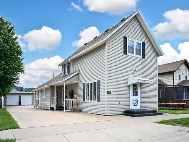 557 E 2nd Street Winona MN 55987 - MLS# 7097138
