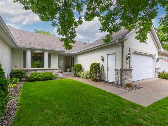 9974 Old Wagon Trail Eden Prairie MN 55347 - MLS# 7097158