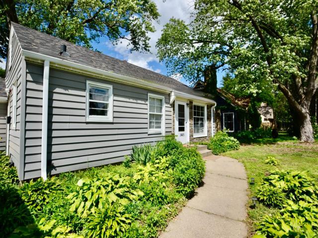 1445 Larpenteur Avenue W Saint Paul MN 55113 - MLS# 7097173