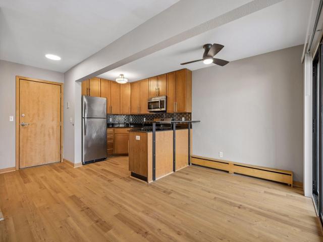 2532 1st Avenue S Unit 208 Minneapolis MN 55404 - MLS# 7097358