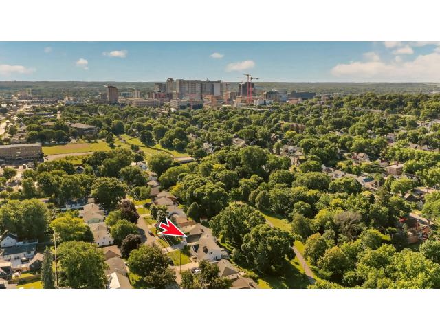 1230 4th Street NW Rochester MN 55901 - MLS# 7097388