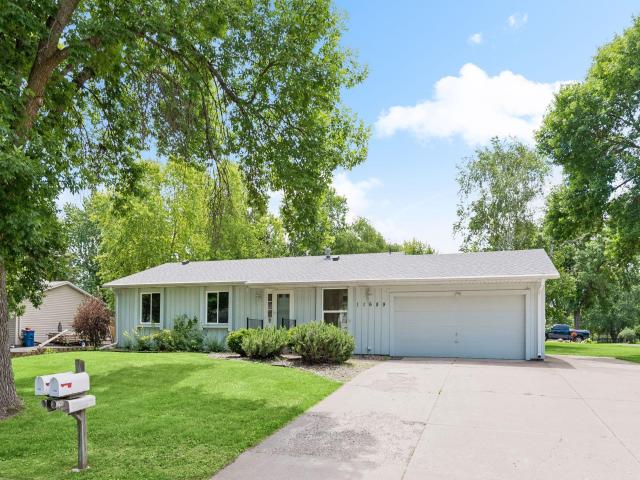 11689 99th Avenue N Maple Grove MN 55369 - MLS# 7097401