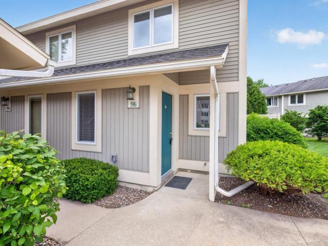 1916 Greenview Place SW Rochester MN 55902 - MLS# 7097419