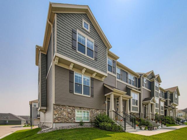 7582 38th Street N Saint Paul MN 55128 - MLS# 7097505