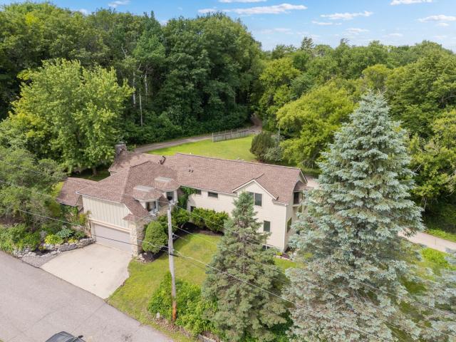 2418 5th Street SW Rochester MN 55902 - MLS# 7097573
