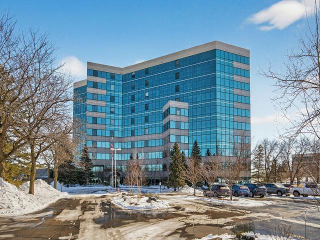 5601 Smetana Drive Unit 101 Minnetonka MN 55343 - MLS# 7097581