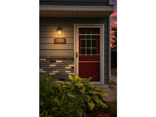 1276 County Road C E Maplewood MN 55109 - MLS# 7097619